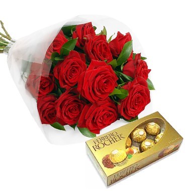 Bouquet de doce rosas con chocolates