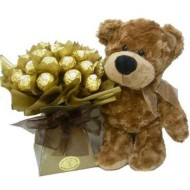 Osito con bouquet de chocolates